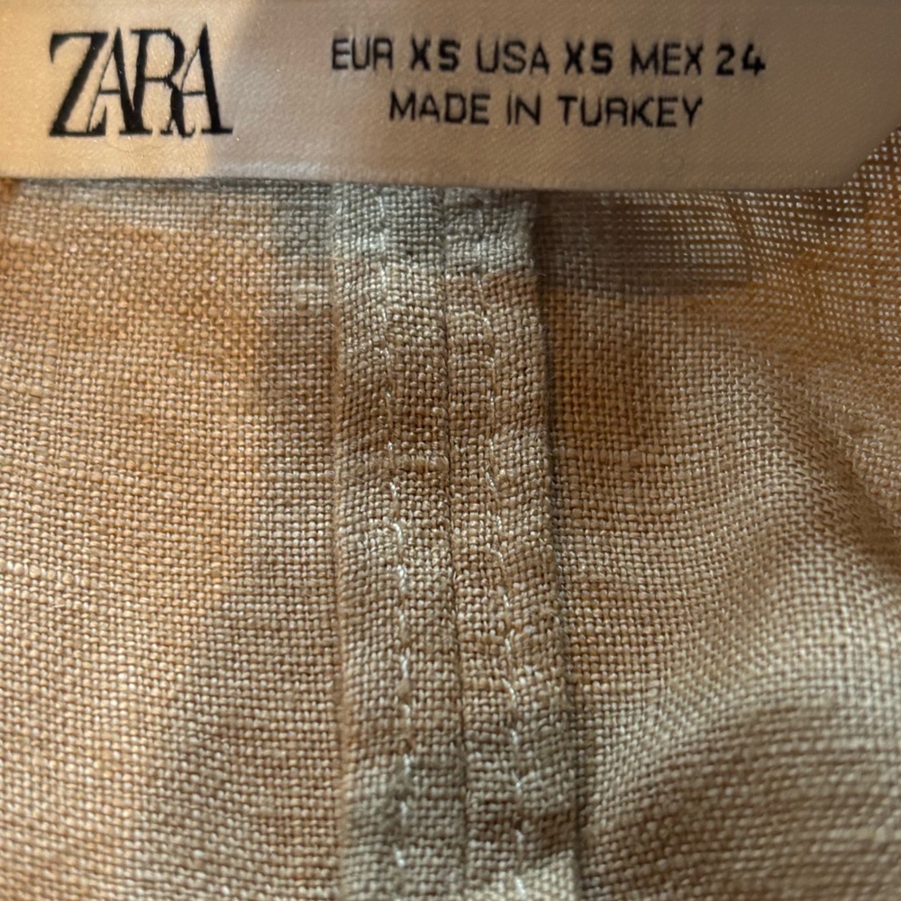 Zara Beige Linen Top- like new condition - Picture 8 of 8